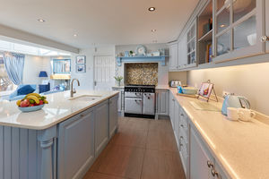 Photo 11- click for photo gallery